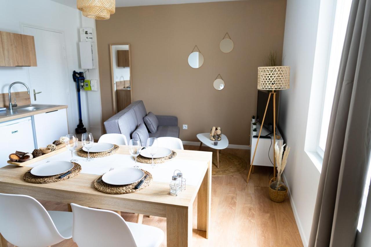 Calme & Confort Avec Parking Prive A Saumur Exterior foto